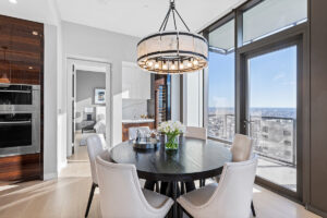 The Laurel Model Dining